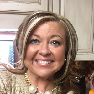 Meet your Posher, Angie